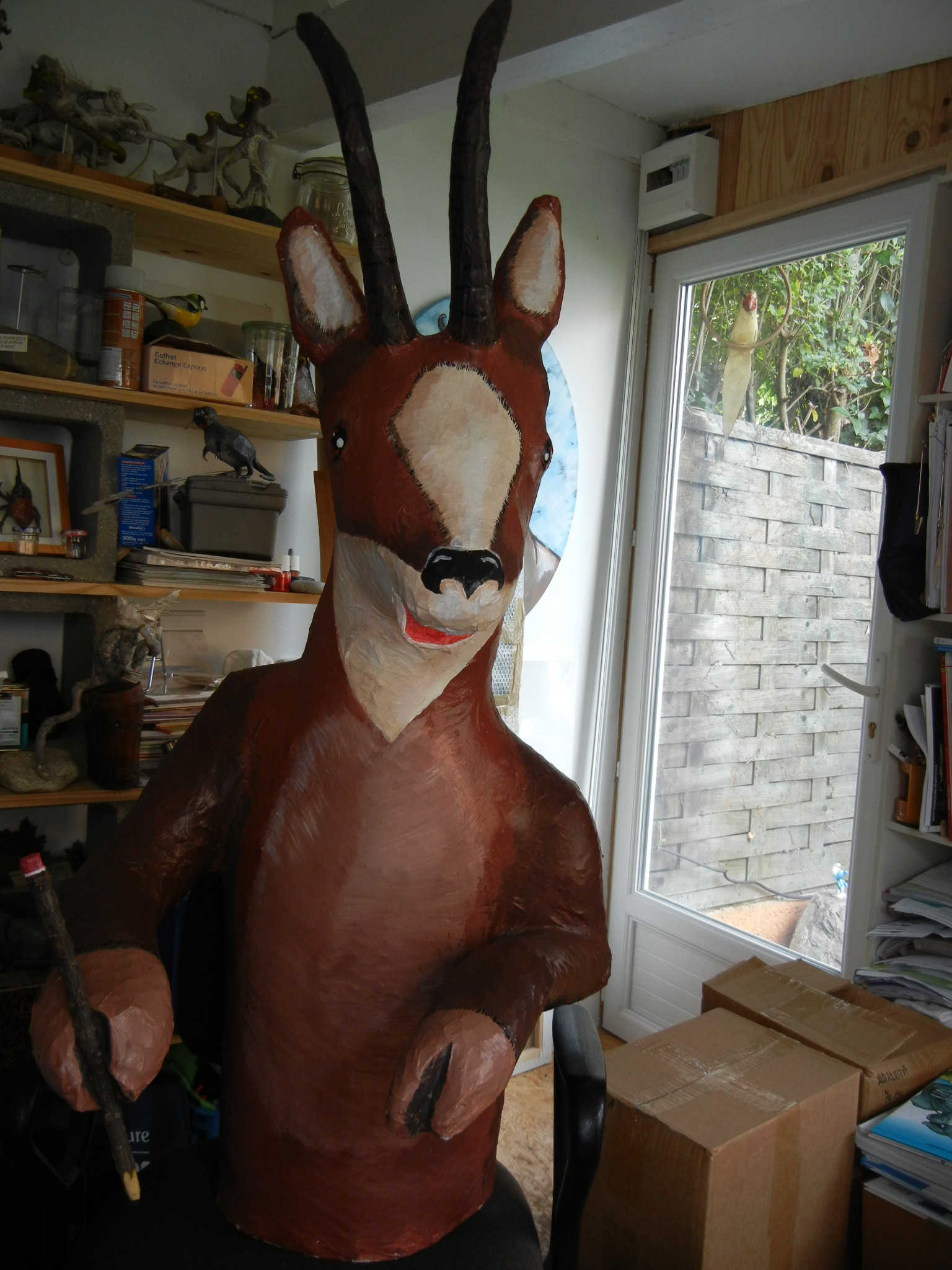 Isard en papier mâché