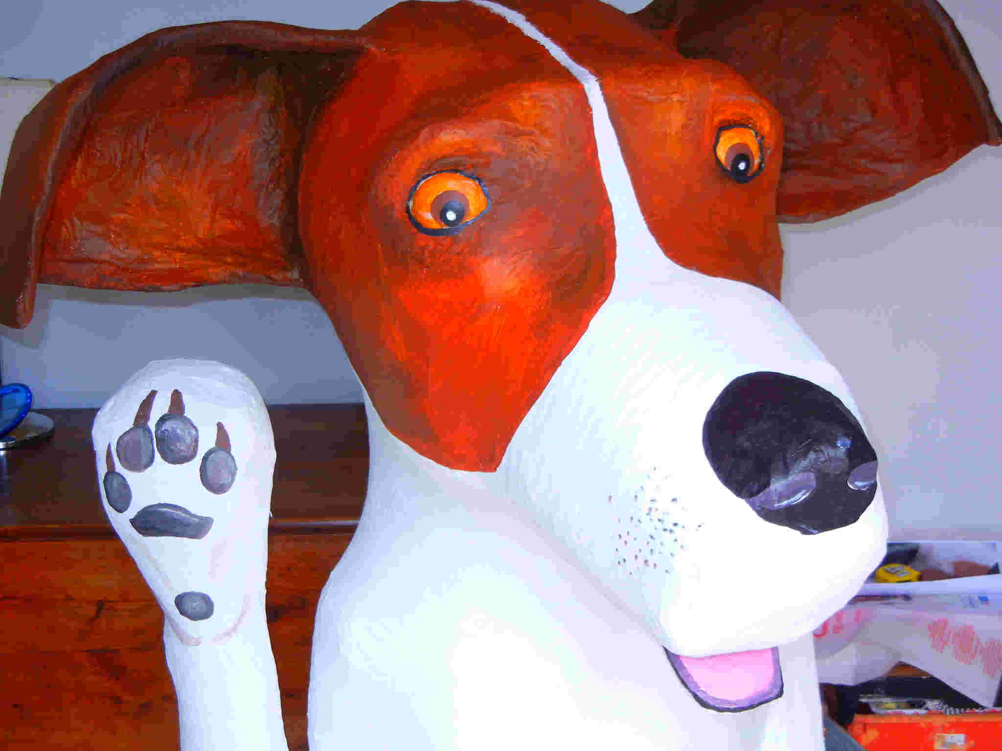 Xavier Saüt - jack russel en papier mâché